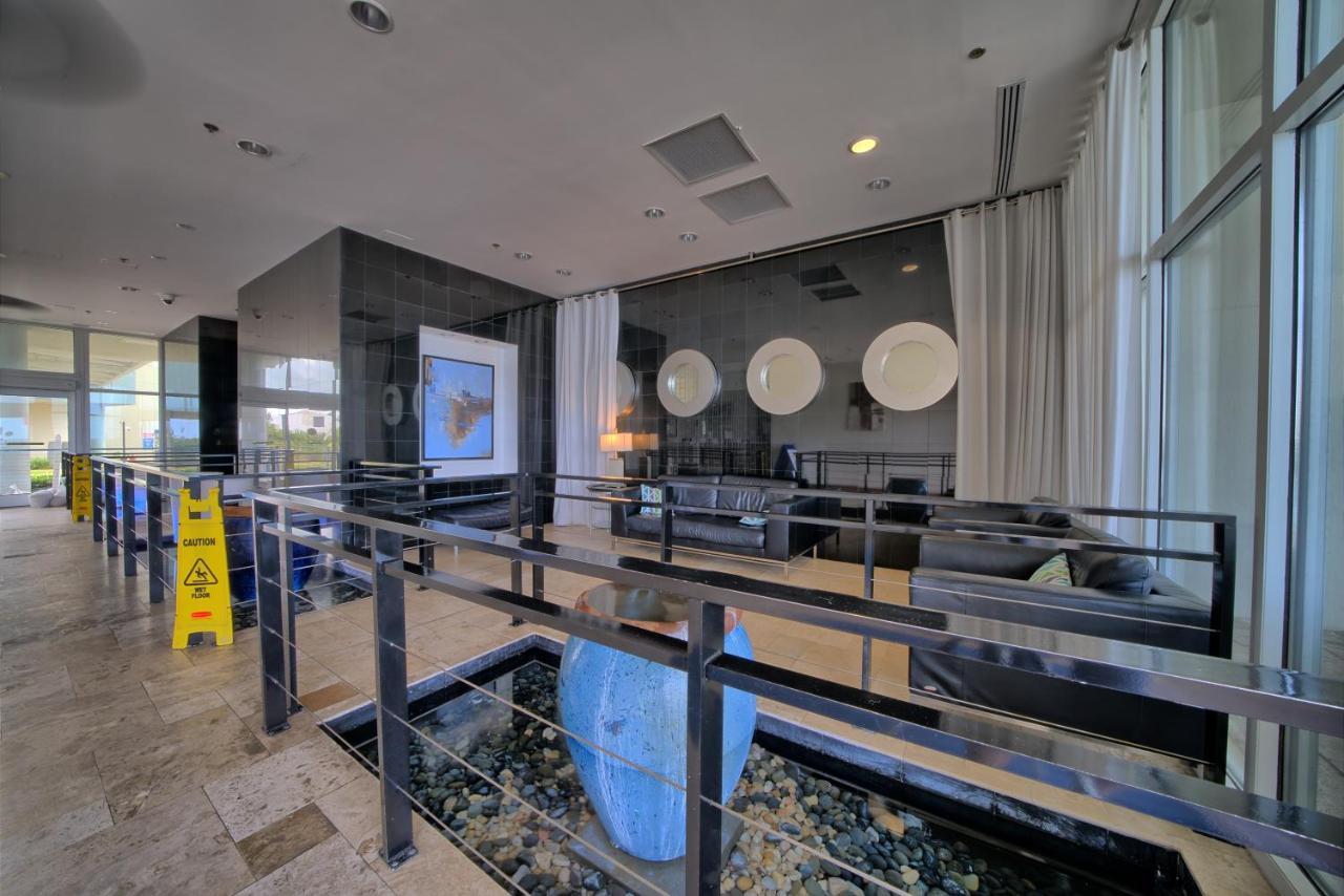 Sterling Breeze - Luxury Beach Front Condo Панама-Сити Экстерьер фото